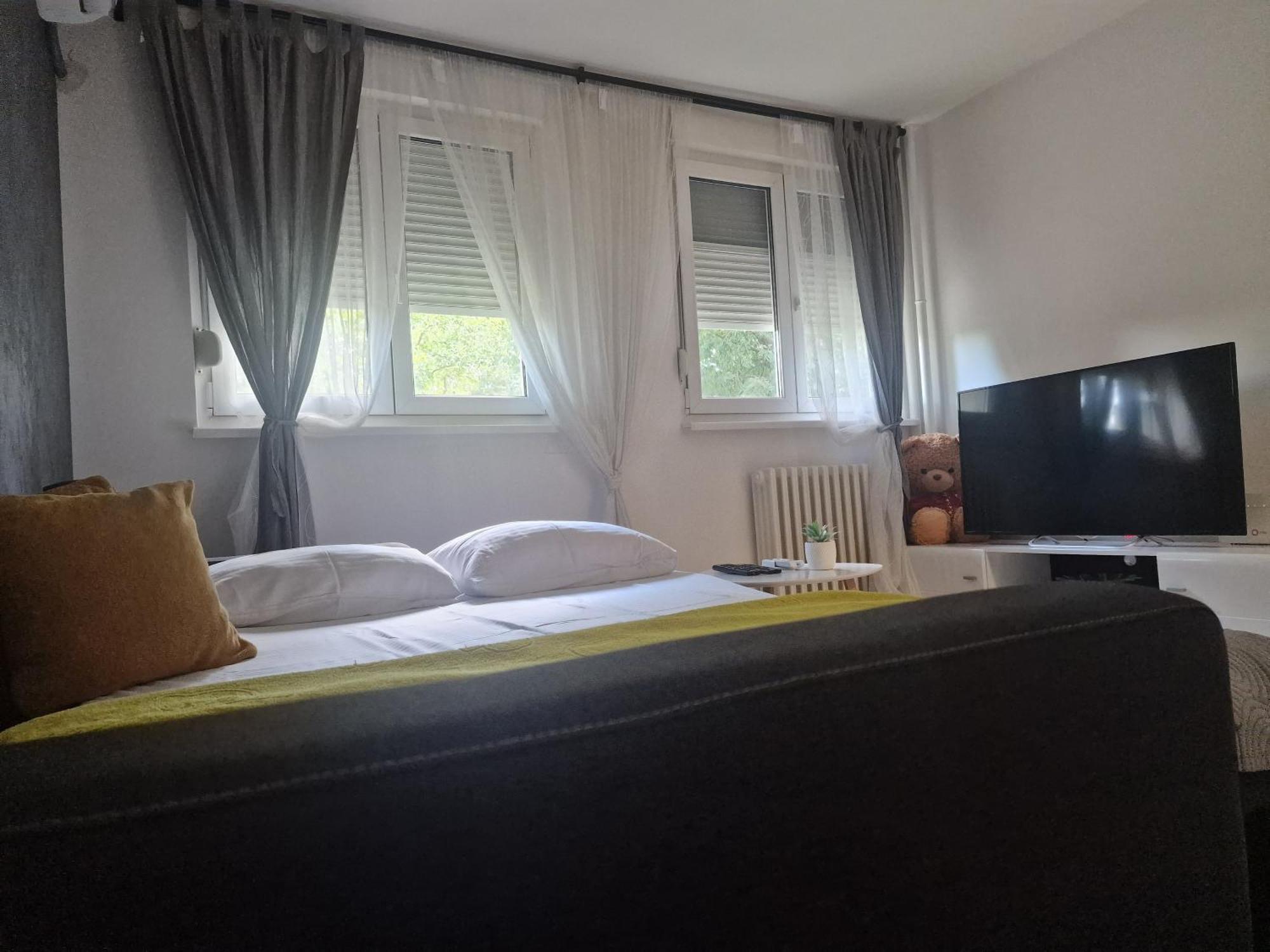 Apartment Iskra Belgrado Buitenkant foto